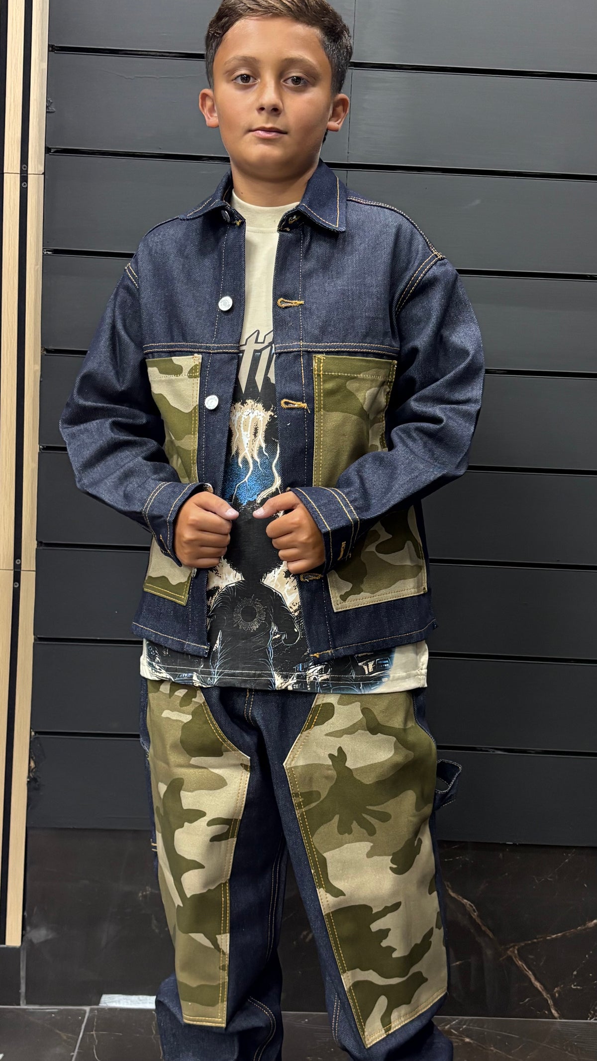 Coordinato in denim mimetico